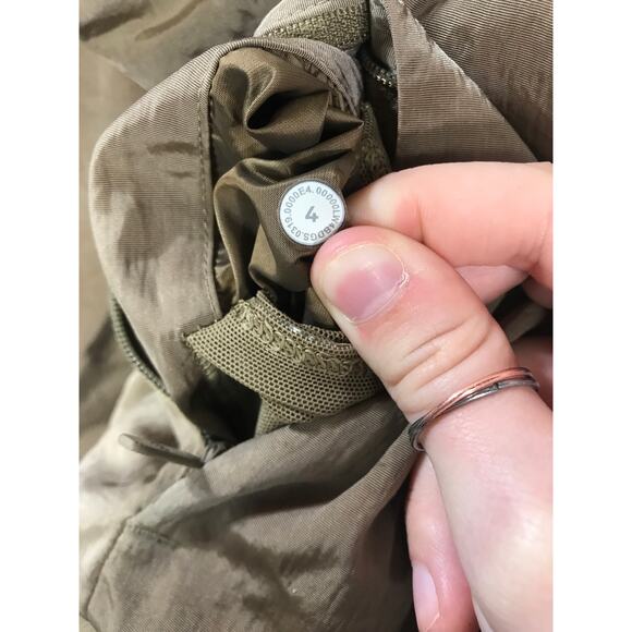 Lululemon Womens Primaloft Athletic Jacket Reversible Non-Stop Bomber Versatile - Picture 14 of 16